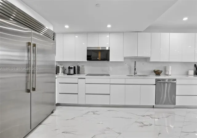 3rd image of 4000 Island Blvd #2301, Aventura, FL 33160 | MLS# A11982131