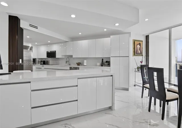 5th image of 4000 Island Blvd #2301, Aventura, FL 33160 | MLS# A11982131