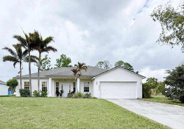 2nd image of 3672 Sw Vollmer St, Port Saint Lucie, FL 34953 | MLS# B26003007