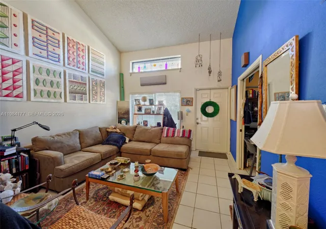 4th image of 11040 Sw 112Th Ave, Miami, FL 33176 | MLS# A11984177