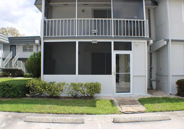 Homes for sale in Delray Beach, FL | 638 Saxony N, Delray Beach, FL 33446 | MLS# B26003099
