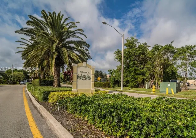 25th image of 9430 Live Oak Pl #407, Davie, FL 33324 | MLS# A11984005
