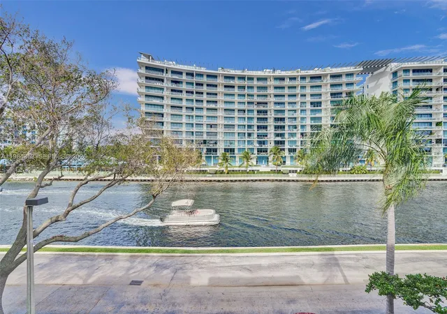 Homes for sale in Aventura, FL | 3245 Ne 184th St #13305, Aventura, FL 33160 | MLS# A11984363