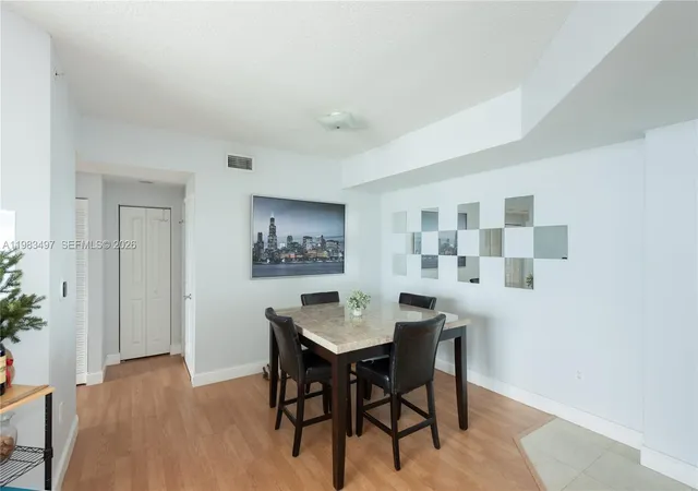 4th image of 7910 Harbor Island Dr #502, North Bay Village, FL 33141 | MLS# A11983497