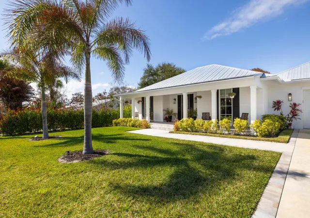 Photo 2 of Single family home for sale at 5169 SE Horseshoe Point Rd, Stuart, FL 34997 | MLS# B26003206 | Listing updated on 2026-09-23