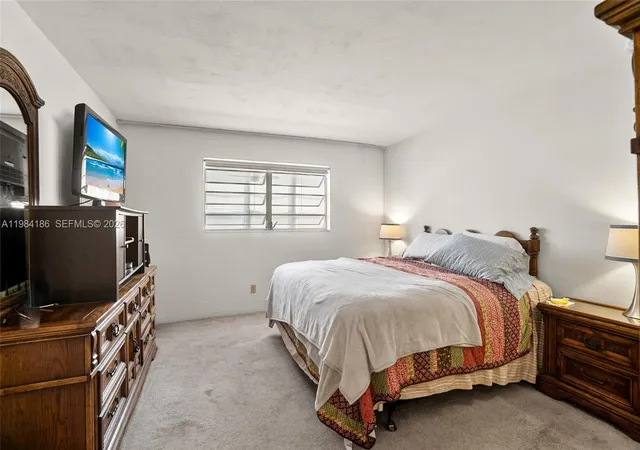 5th image of 19001 Ne 14Th Ave #221, Miami, FL 33179 | MLS# A11984186