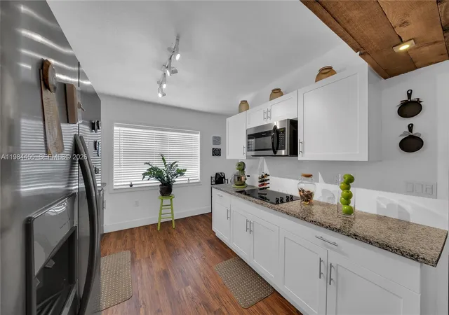 5th image of 213 W 20Th St, Hialeah, FL 33010 | MLS# A11984455