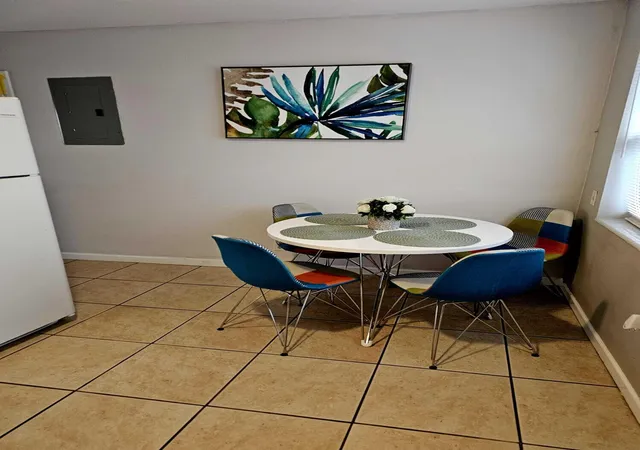 3rd image of 131 Ne 19th Ave #1-3, Pompano Beach, FL 33060 | MLS# B26003303