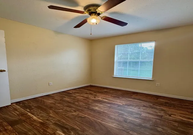 Homes for sale in Fort Meade, FL | 714 S Seminole Ave, Fort Meade, FL 33841 | MLS# B26003445