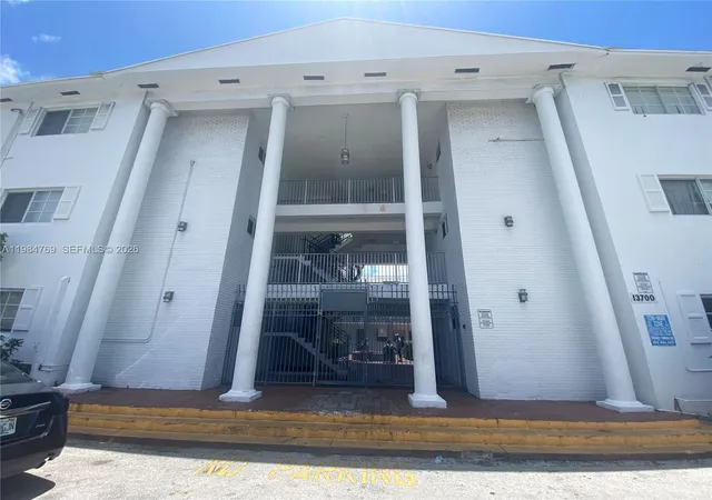 Homes for sale in North Miami, FL | 13700 Ne 6Th Ave #104, North Miami, FL 33161 | MLS# A11984769