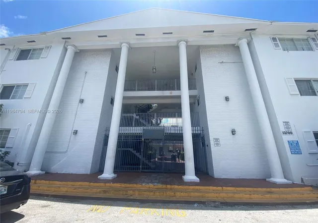 Homes for sale in North Miami, FL | 13700 Ne 6Th Ave #305, North Miami, FL 33161 | MLS# A11984794