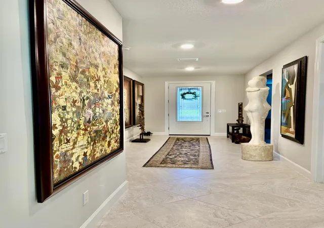 5th image of 10211 Sw Pervenche Ln, Port St Lucie, FL 34987 | MLS# B26003480