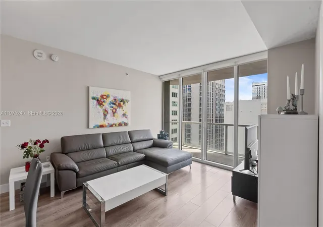 5th image of 244 Biscayne Blvd #2410, Miami, FL 33132 | MLS# A11975245