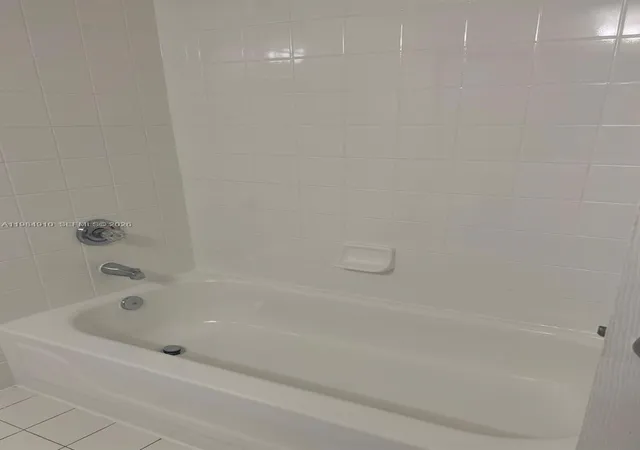 18th image of 155 Nw 96th Ter #2201, Pembroke Pines, FL 33024 | MLS# A11984910