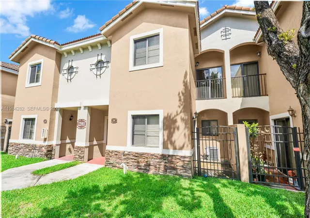 Homes for sale in Cutler Bay, FL | 22911 Sw 88th Pl #921, Cutler Bay, FL 33190 | MLS# A11984282