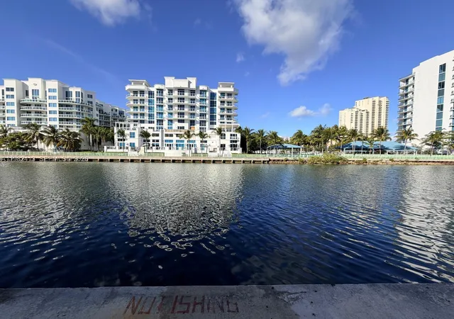 Homes for sale in Aventura, FL | 3165 Ne 184th Street, Aventura, FL 33160 | Houzeo