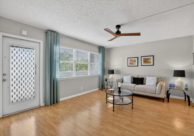 Homes for sale in Deerfield Beach, FL | 2074 Cambridge D, Deerfield Beach, FL 33442 | MLS# B26003796