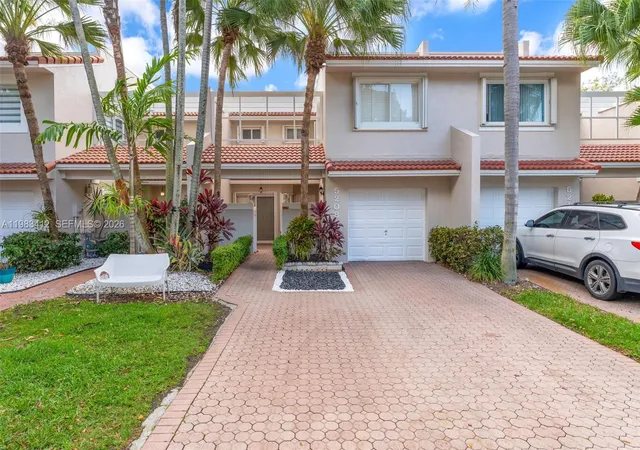 1st image of 5208 Nw 103rd Ave, Doral, FL 33178 | MLS# A11983412