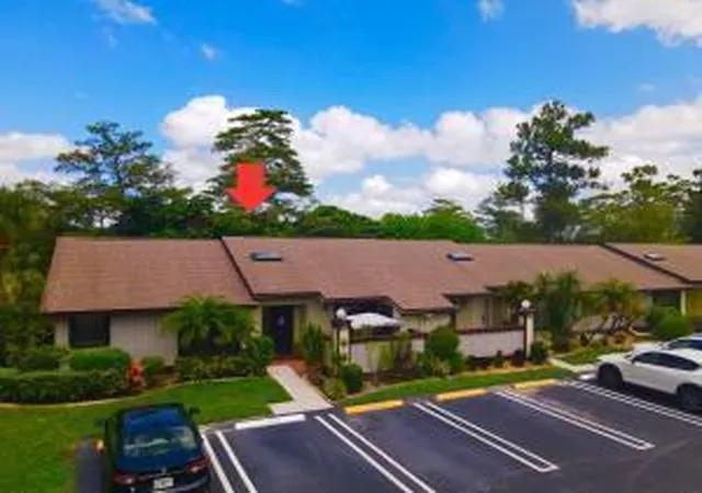 Homes for sale in Royal Palm Beach, FL | 499 Nw Iron Forge Ct Nw, Royal Palm Beach, FL 33411 | MLS# B26003999
