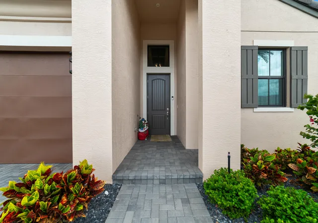 Photo 2 of Single family home for sale at 2801 Se Ashfield Dr, Port Saint Lucie, FL 34984 | MLS# B26004187 | Listing updated on 2026-10-01