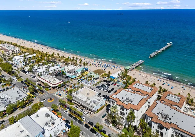 Homes for sale in Lauderdale By The Sea, FL | 4320 El Mar Drive, Lauderdale By The Sea, FL 33308 | Houzeo