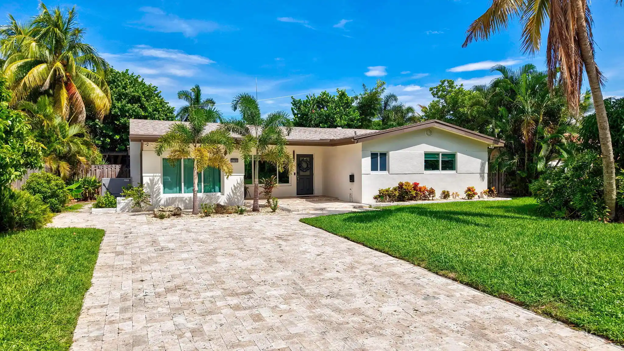 Single family home for sale at 4760 NE 17th Avenue, Oakland Park, FL 33334 | MLS# B26004229