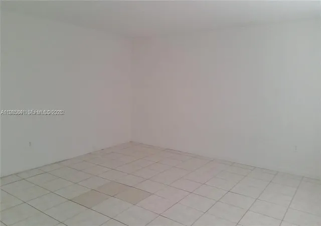 Homes for sale in North Miami, FL | 11840 Ne 19Th Dr #27, North Miami, FL 33181 | MLS# A11985841