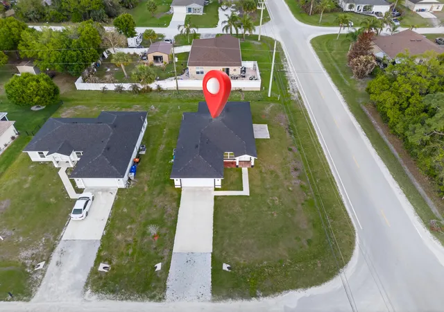 Photo 2 of Single family home for sale at 8316 103rd Avenue, Vero Beach, FL 32967 | MLS# B26004434 | Listing updated on 2026-10-08