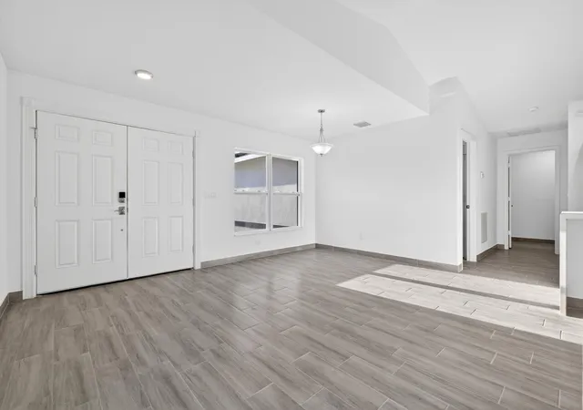 Photo 4 of Single family home for sale at 8316 103rd Avenue, Vero Beach, FL 32967 | MLS# B26004434 | Listing updated on 2026-10-08