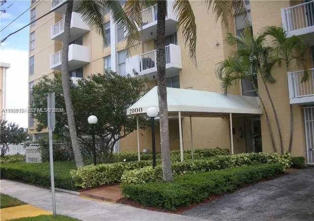 1st image of 2000 Ne 135Th St #1002, North Miami, FL 33181 | MLS# A11986158