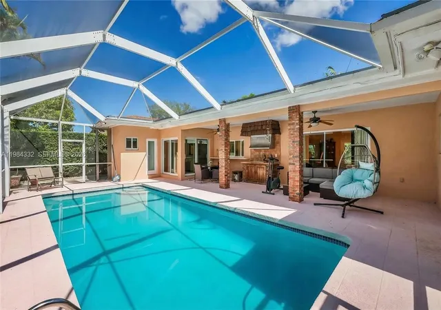 5th image of 1800 Miami Springs Ave, Miami Springs, FL 33166 | MLS# A11984332
