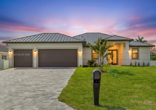 Homes for sale in Cape Coral, FL | 1508 Nw 31st Ave, Cape Coral, FL 33993 | MLS# A11979694