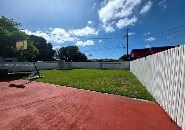 Homes for sale in Hialeah, FL | 210 E 59th St, Hialeah, FL 33013 | MLS# A11985991