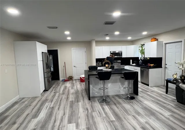 3rd image of 52 E 50Th Pl, Hialeah, FL 33013 | MLS# A11986586