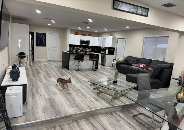 5th image of 52 E 50Th Pl, Hialeah, FL 33013 | MLS# A11986586