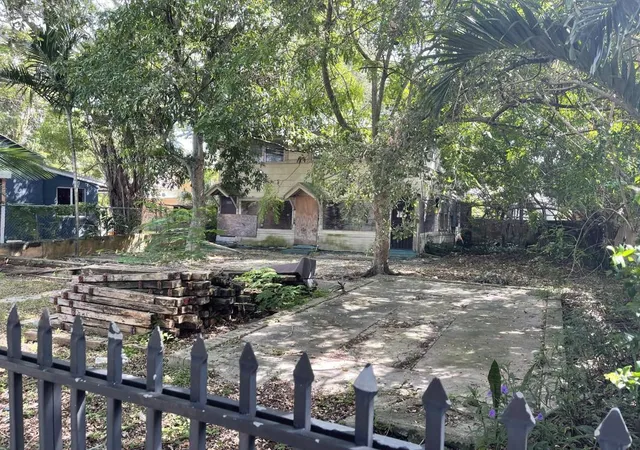 2nd image of 252 Ne 57th St, Miami, FL 33137 | MLS# B26004891