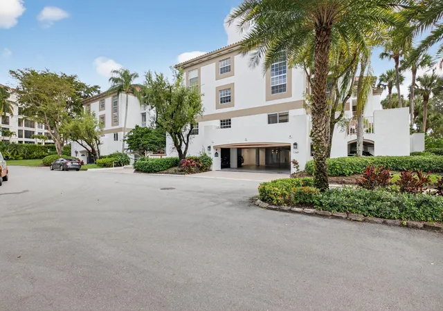 Photo 2 of Condo for sale at 7369 Orangewood Ln #307, Boca Raton, FL 33433 | MLS# B26004955 | Listing updated on 2026-10-01