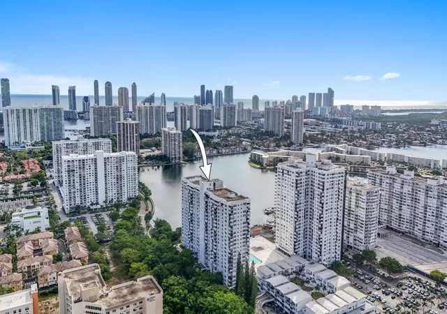 Photo 2 of Condo for sale at 2780 Ne 183rd Street #716, Aventura, FL 33160 | MLS# B26004975 | Listing updated on 2026-09-23