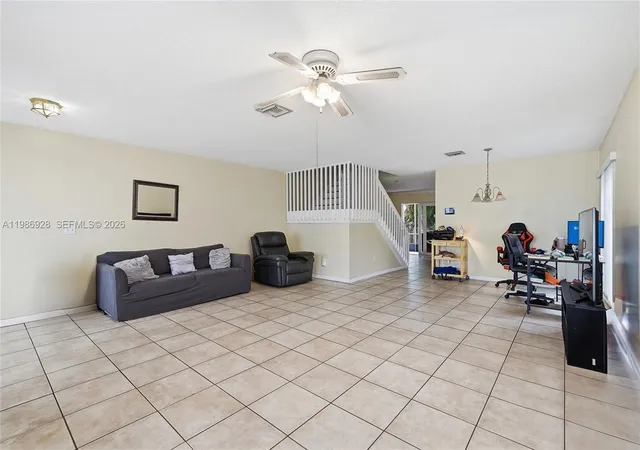 5th image of 1421 Sw 97Th Ave, Pembroke Pines, FL 33025 | MLS# A11986928
