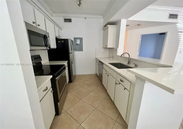 Homes for sale in Hypoluxo, FL | 1000 Scotia Dr #101, Hypoluxo, FL 33462 | MLS# A11986943