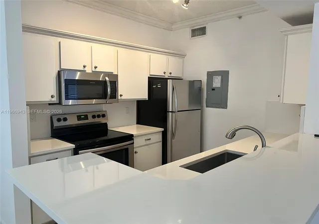 Homes for sale in Hypoluxo, FL | 1000 Scotia Dr #101, Hypoluxo, FL 33462 | MLS# A11986943