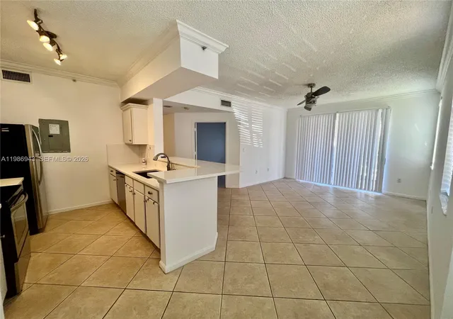 Homes for sale in Hypoluxo, FL | 1000 Scotia Dr #101, Hypoluxo, FL 33462 | MLS# A11986943