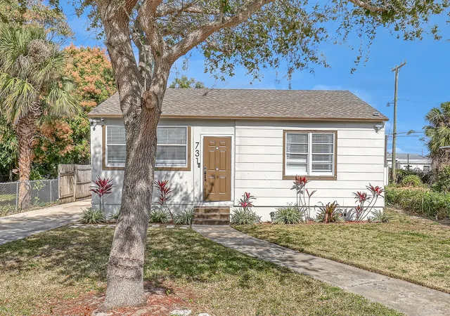 1st image of 731 50th St, West Palm Beach, FL 33407 | MLS# B26005108