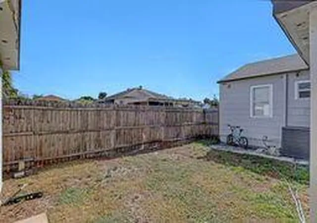 31st image of 731 50th St, West Palm Beach, FL 33407 | MLS# B26005108