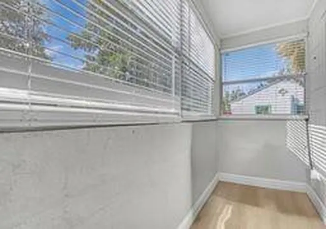 5th image of 731 50Th St, West Palm Beach, FL 33407 | MLS# B26005108