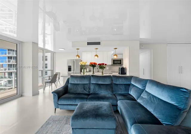 2nd image of 230 S 174th St #2202, Sunny Isles Beach, FL 33160 | MLS# A11983187