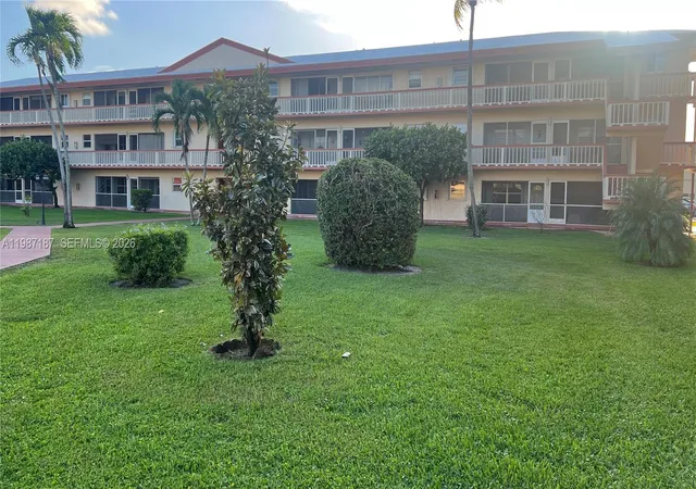 2nd image of 5300 Washington St #K223, Hollywood, FL 33021 | MLS# A11987187