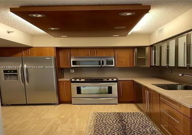2nd image of 3600 Mystic Pointe Dr #1404, Aventura, FL 33180 | MLS# A11987215