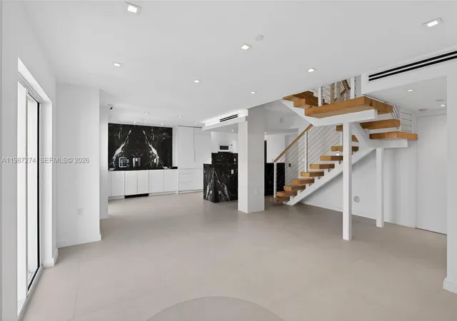 5th image of 120 Jefferson Ave #12009, Miami Beach, FL 33139 | MLS# A11987274