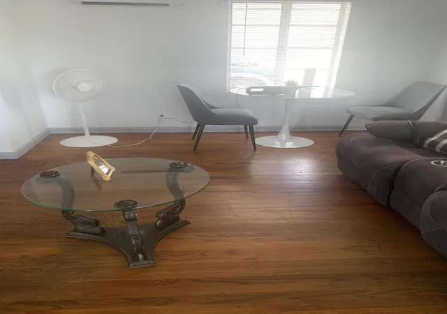 5th image of 400 W Perry St #A,b,c,d, Lantana, FL 33462 | MLS# B26005398